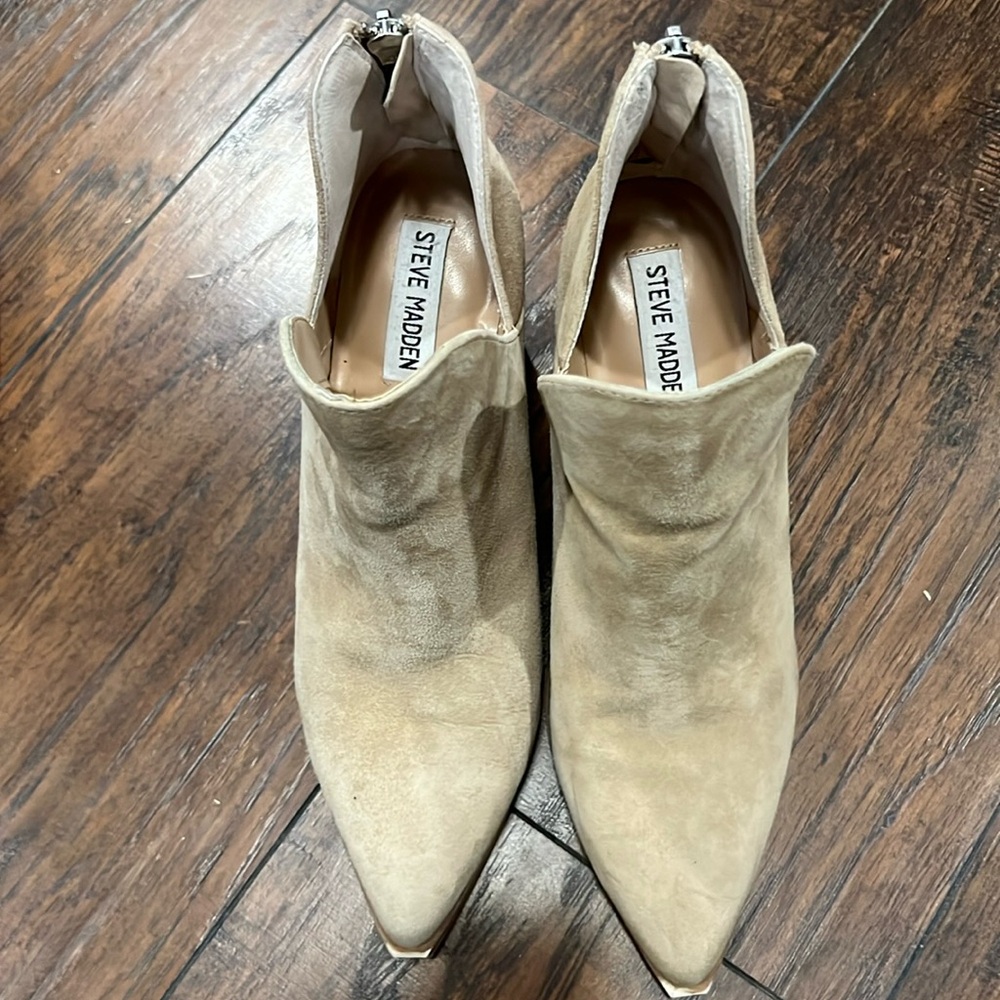 Steve Madden Suede Leather Booties Size 8